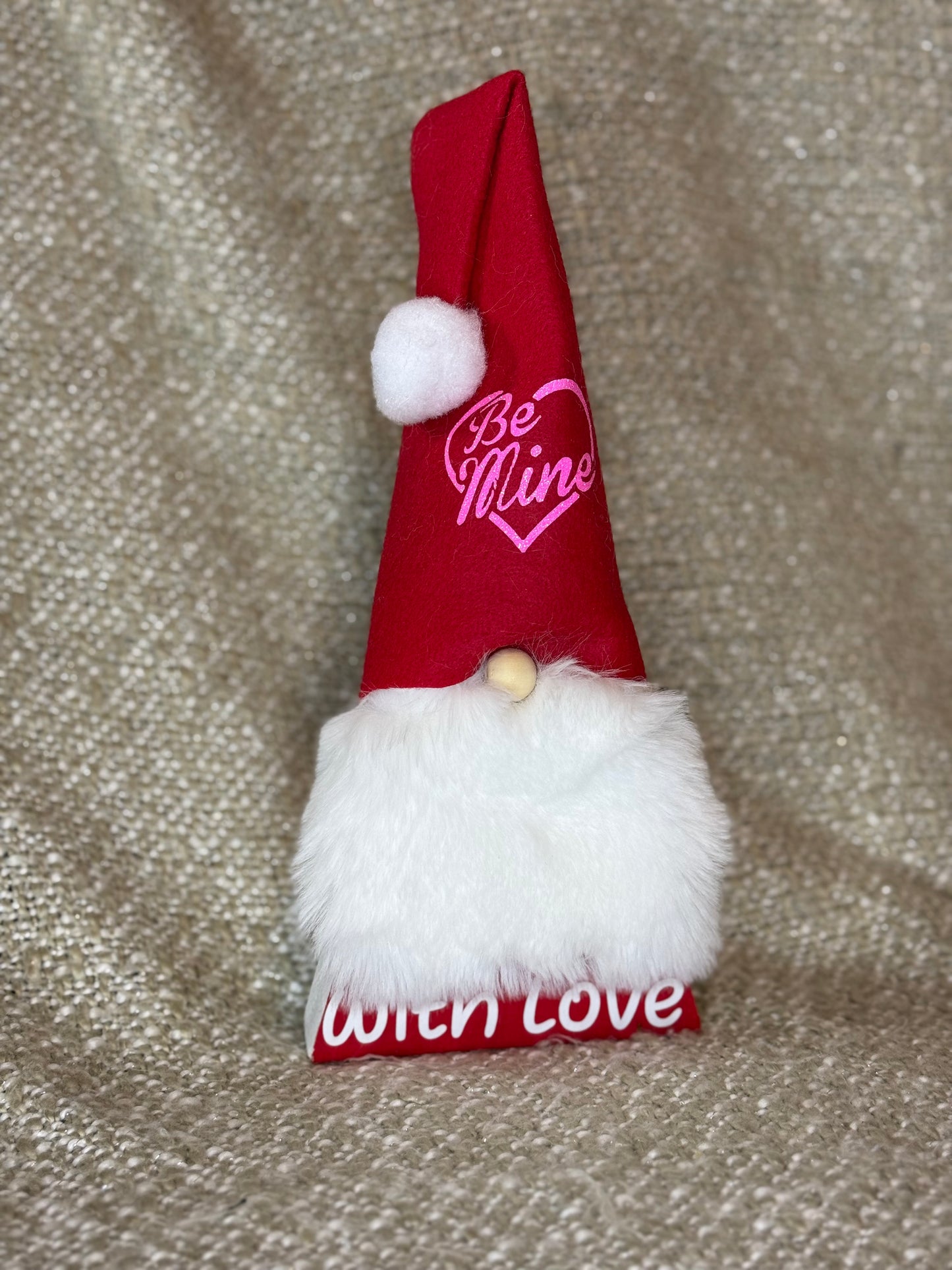 Be Mine Valentine Gnome