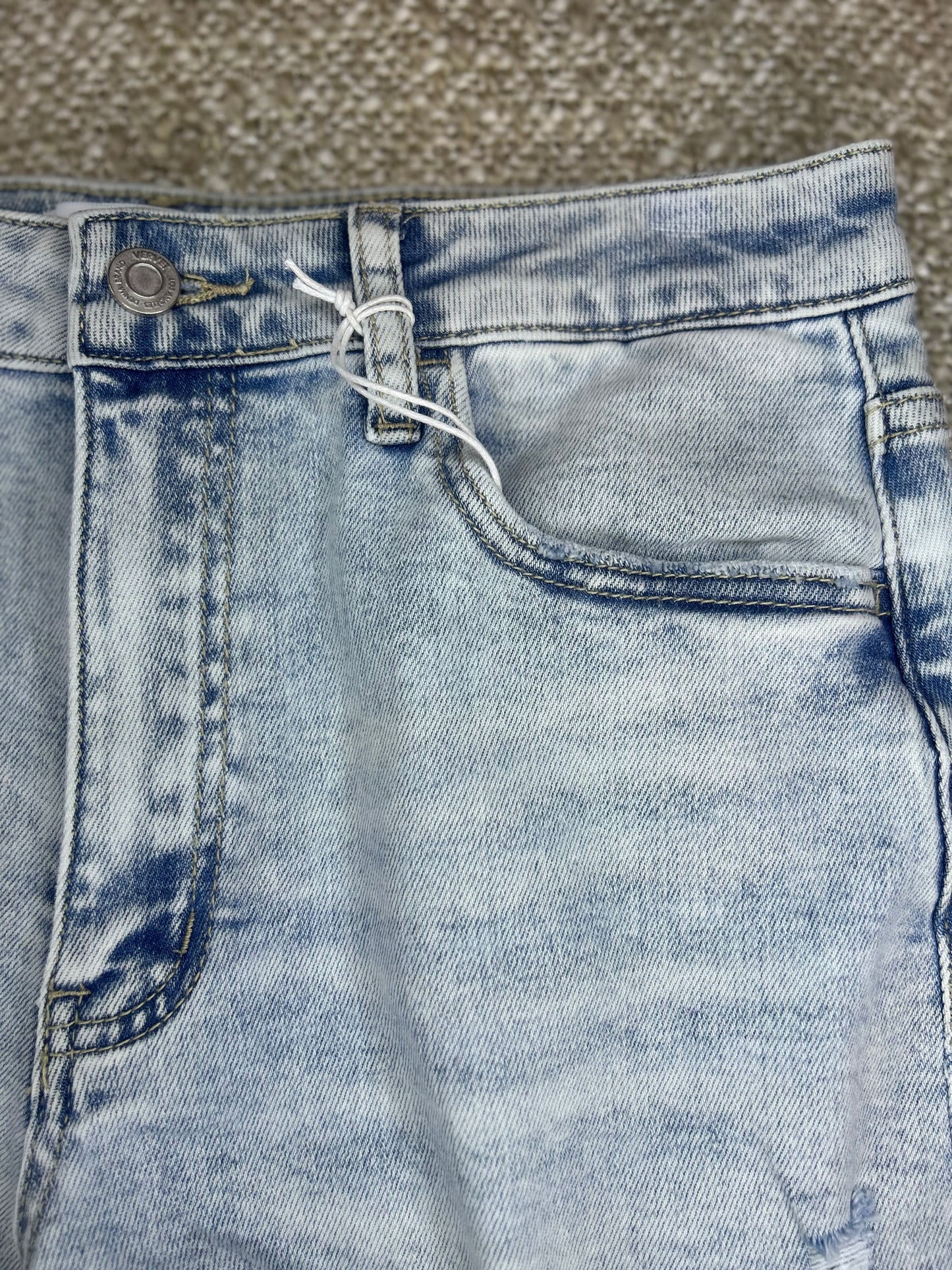 The Cool Mom Stretch Shorts