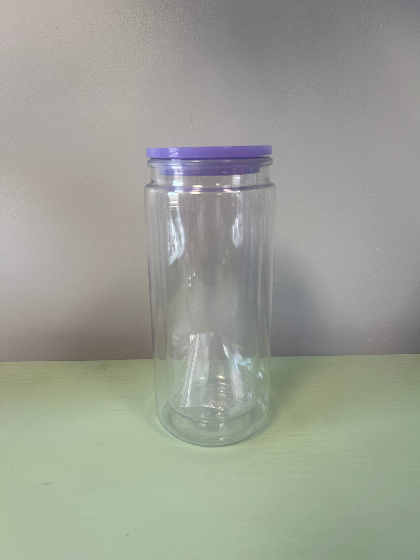 20oz Purple Lid Plastic Snowglobe