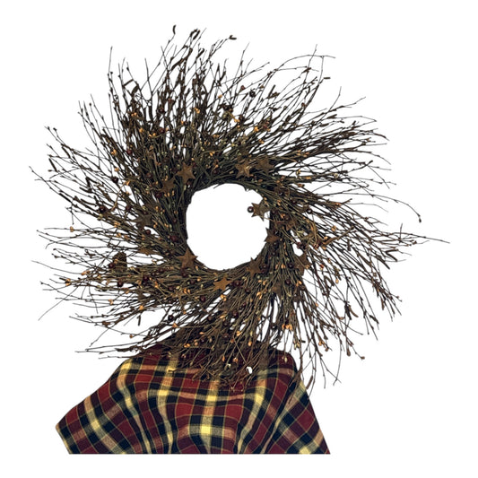 Primitive berry wreath with stars