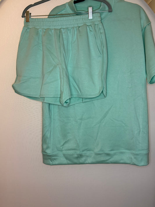 Moonlight Jade solid short set