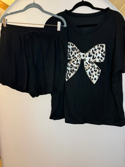 Black leopard bow short set