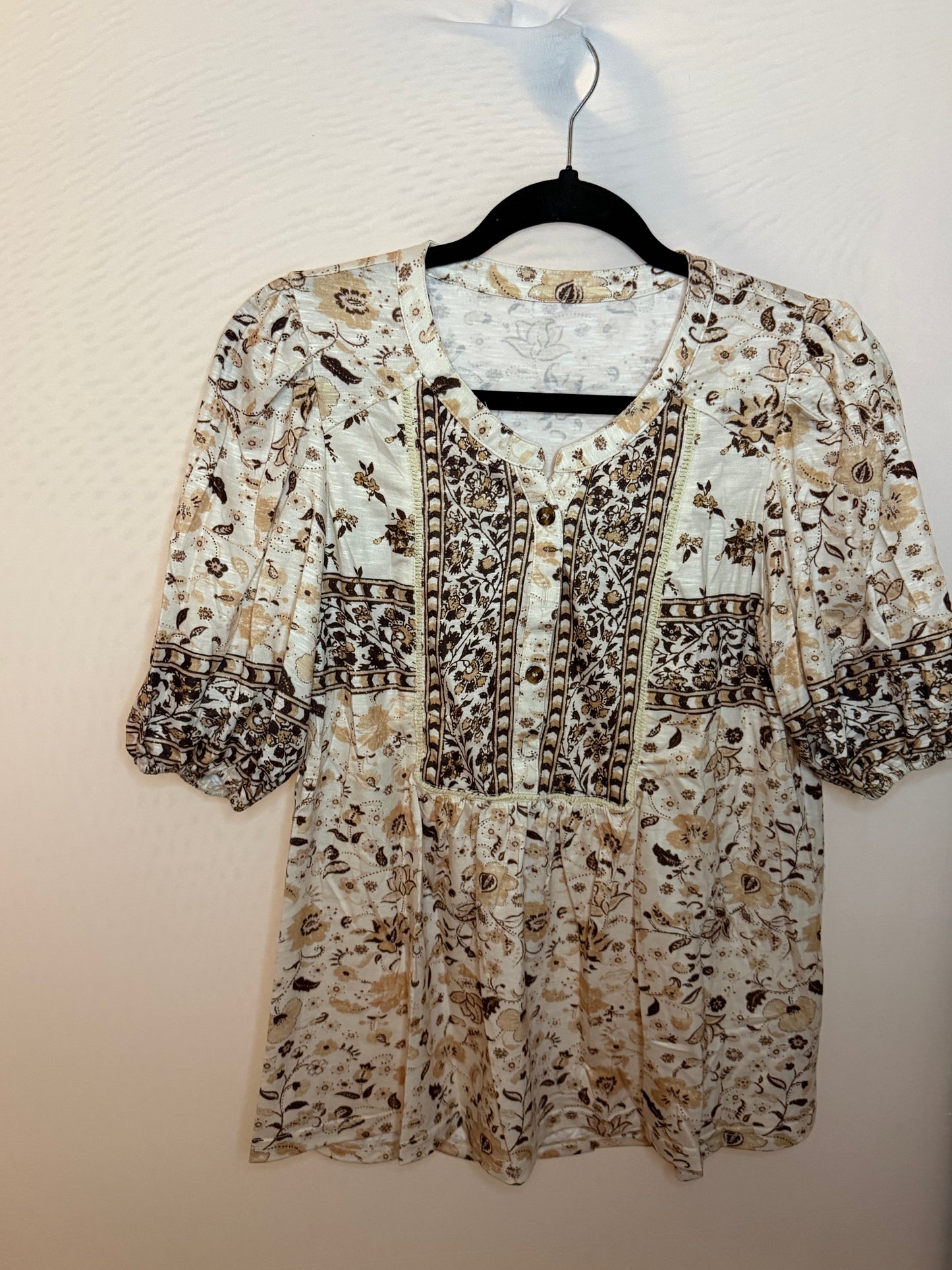 BoHo floral short sleeve shirt
